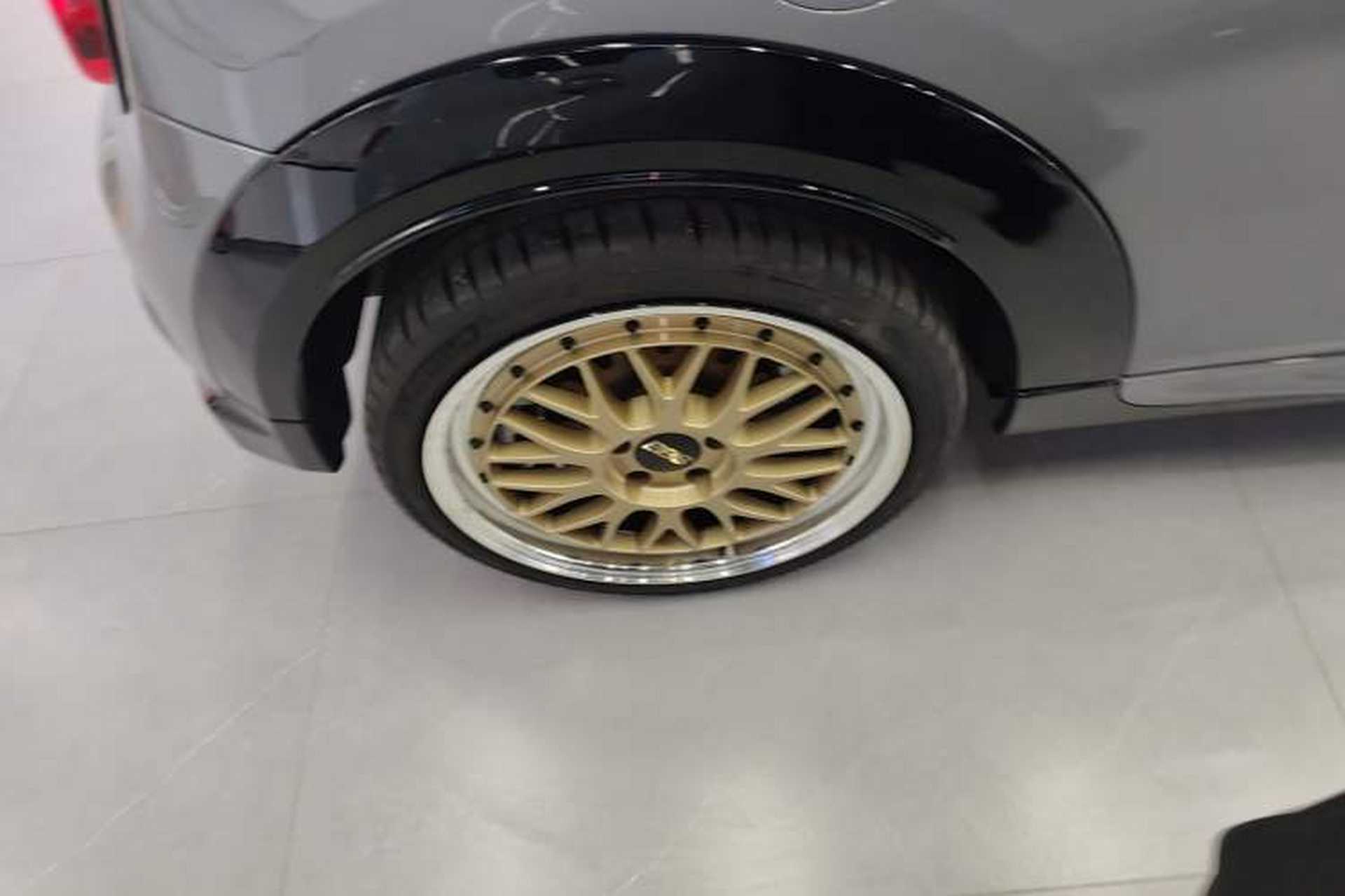 Used MINI JCW 2022 2.0T JOHN COOPER WORKS ALL-IN Right Rear Wheel Hub