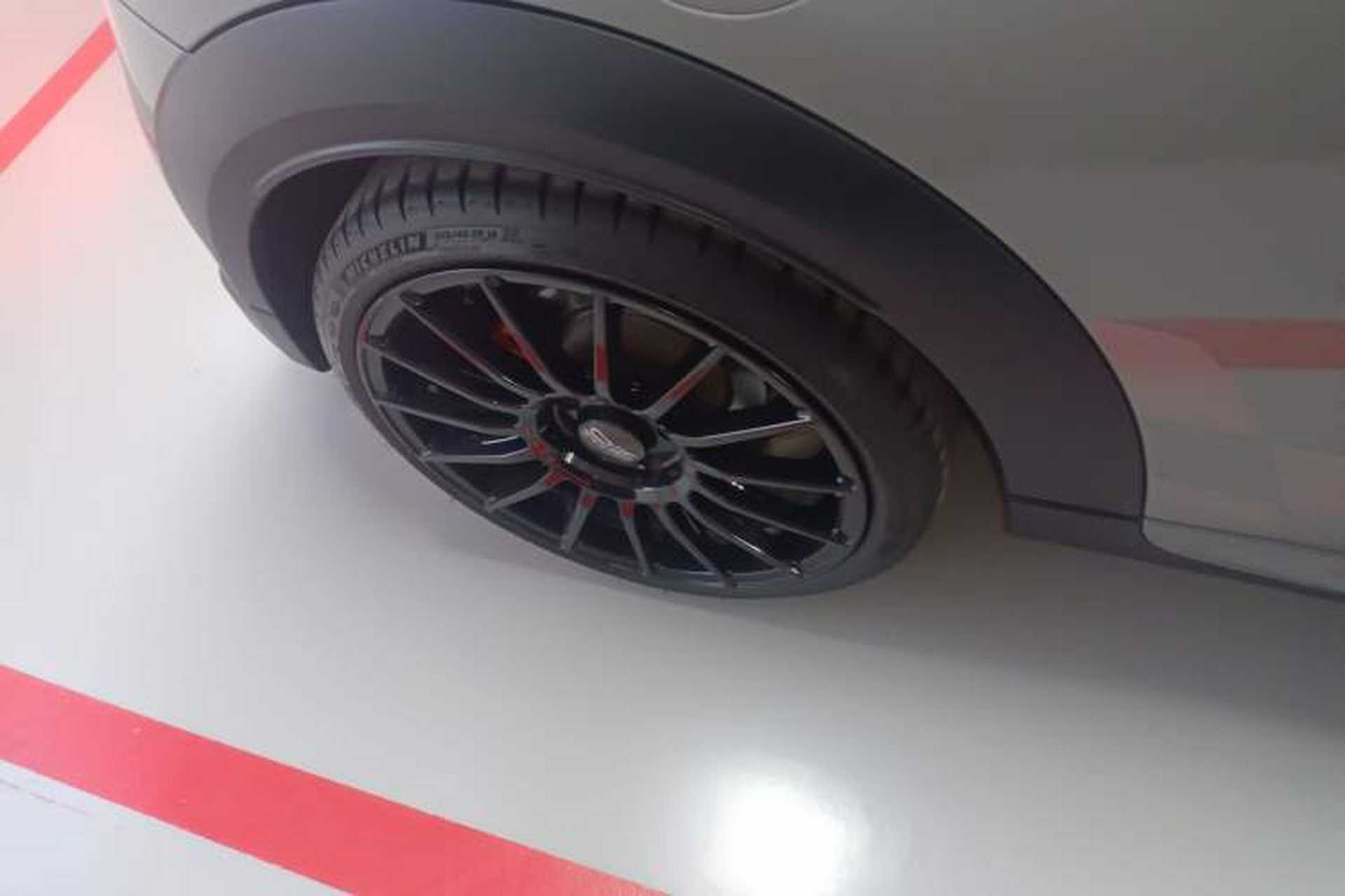 Used MINI JCW 2022 2.0T JOHN COOPER WORKS ALL-IN Right Rear Wheel Hub