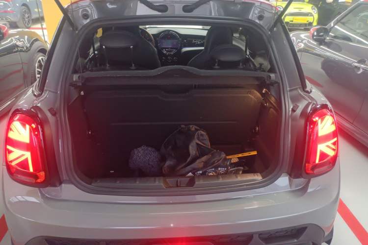 Used MINI JCW 2022 2.0T JOHN COOPER WORKS ALL-IN Trunk