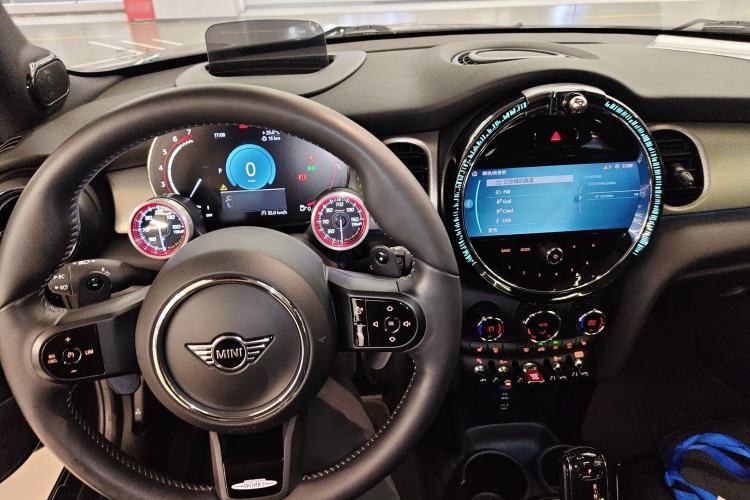 Used MINI JCW 2022 2.0T JOHN COOPER WORKS ALL-IN Center Console