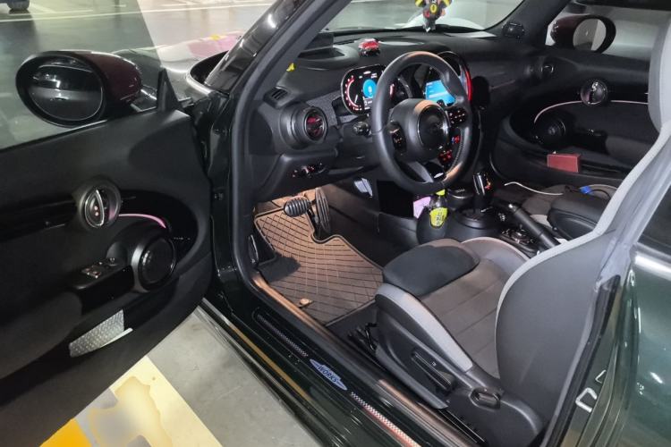 Used MINI JCW 2022 Refresh 2.0T JOHN COOPER WORKS ALL-IN Driver Seat