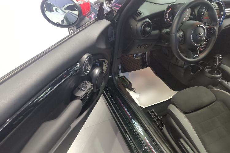 Used MINI JCW 2022 2.0T JOHN COOPER WORKS ALL-IN Driver Seat
