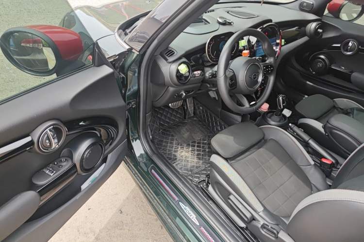 Used MINI JCW 2022 2.0T JOHN COOPER WORKS ALL-IN Driver Seat