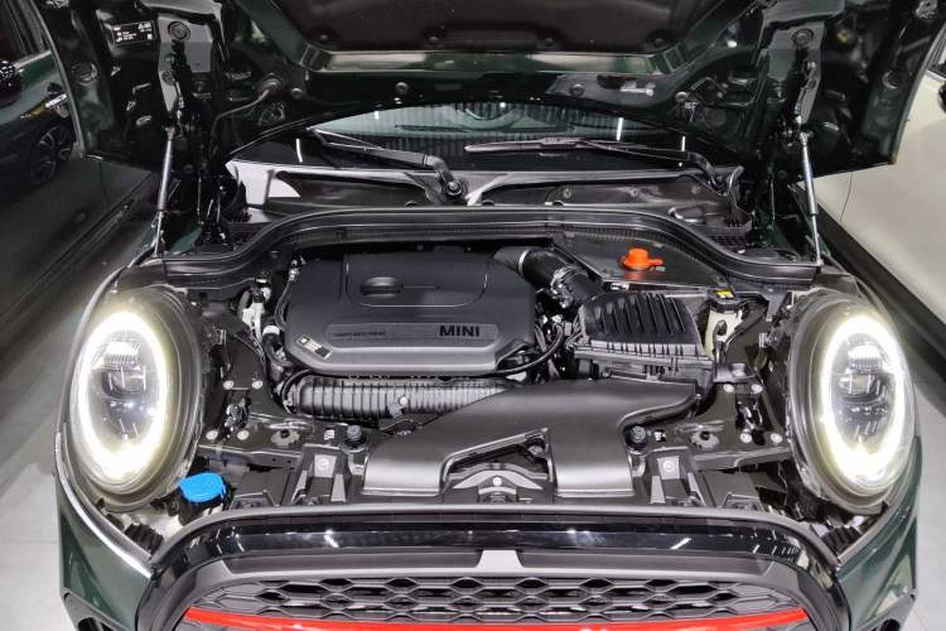 Used MINI JCW 2022 2.0T JOHN COOPER WORKS ALL-IN Engine Bay