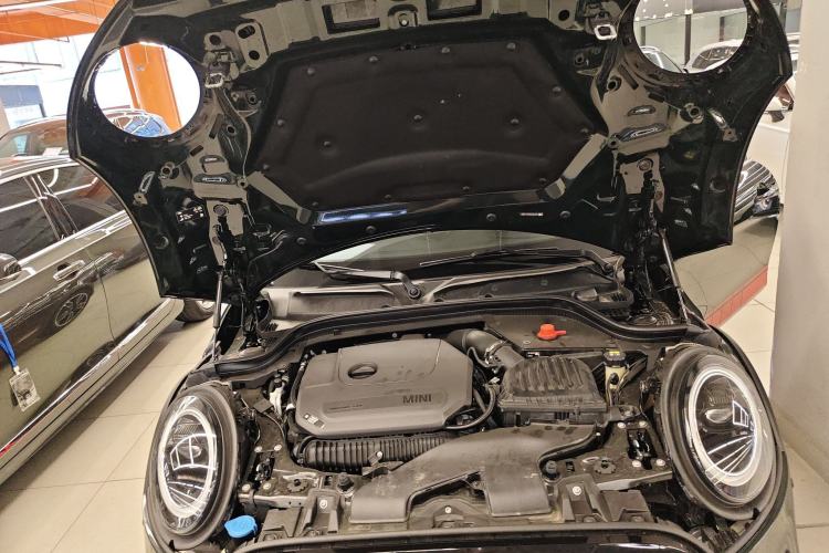 Used MINI JCW 2022 2.0T JOHN COOPER WORKS ALL-IN Engine Bay