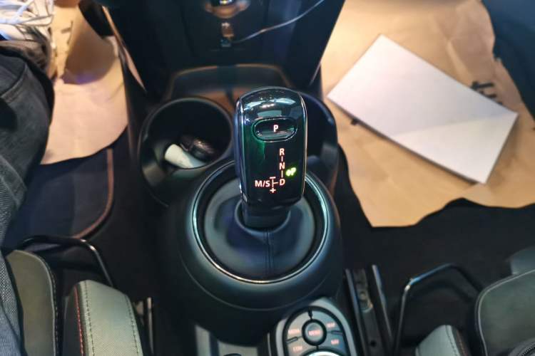 Used MINI JCW 2022 2.0T JOHN COOPER WORKS ALL-IN Gear Lever