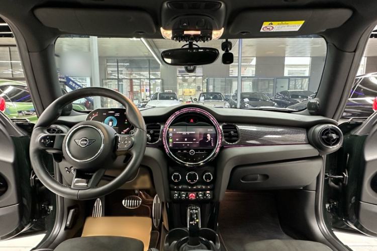 Used MINI JCW 2022 2.0T JOHN COOPER WORKS ALL-IN Interior 2