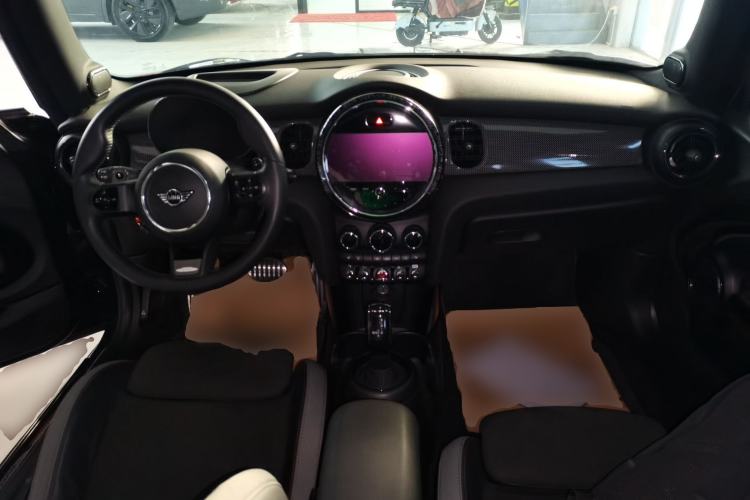Used MINI JCW 2022 2.0T JOHN COOPER WORKS ALL-IN Interior 2