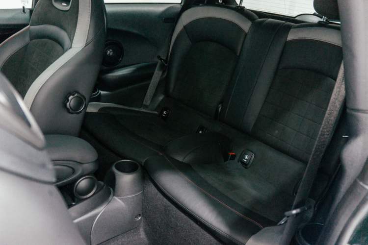Used MINI JCW 2022 Refresh 2.0T JOHN COOPER WORKS ALL-IN Interior 3