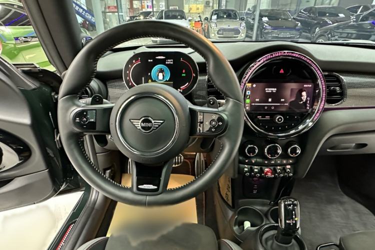 Used MINI JCW 2022 2.0T JOHN COOPER WORKS ALL-IN Interior 3