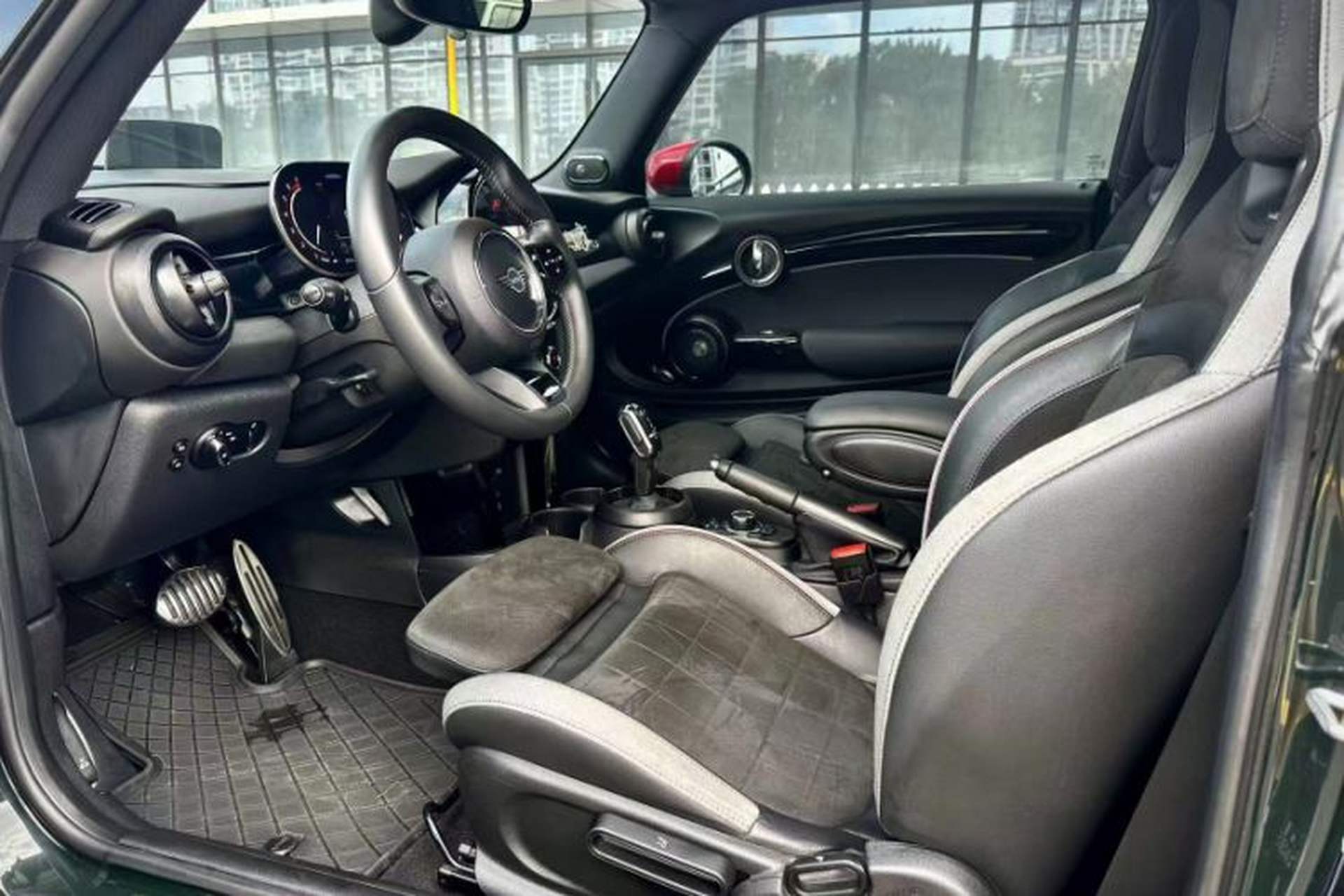 Used MINI JCW 2022 2.0T JOHN COOPER WORKS ALL-IN Interior 6