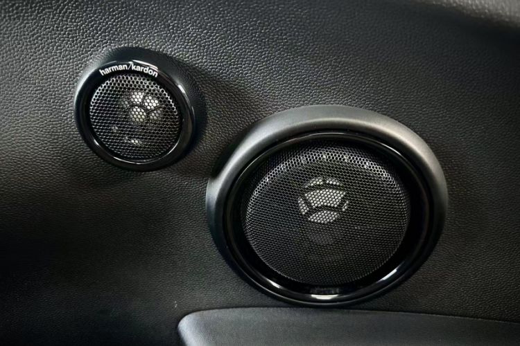 Used MINI JCW 2022 2.0T JOHN COOPER WORKS ALL-IN Interior 7