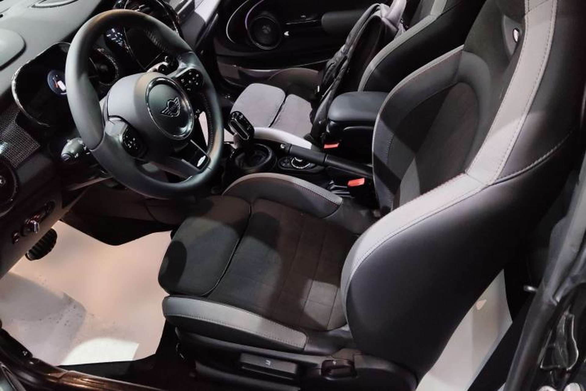 Used MINI JCW 2022 2.0T JOHN COOPER WORKS ALL-IN Left Front Seat