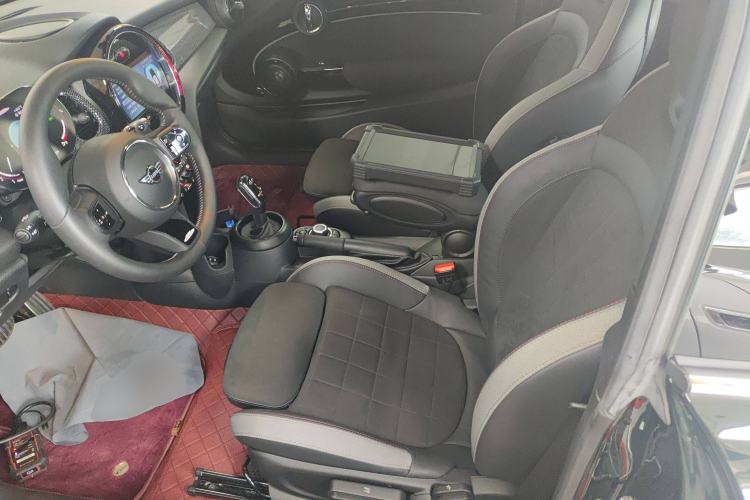 Used MINI JCW 2022 2.0T JOHN COOPER WORKS ALL-IN Left Front Seat