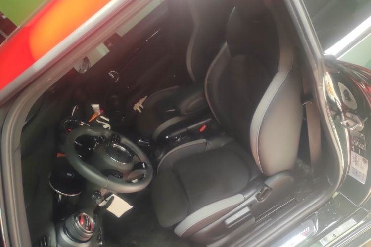 Used MINI JCW 2022 2.0T JOHN COOPER WORKS ALL-IN Left Front Seat