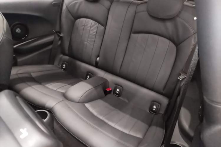 Used MINI JCW 2022 2.0T JOHN COOPER WORKS ALL-IN Left Rear Seat