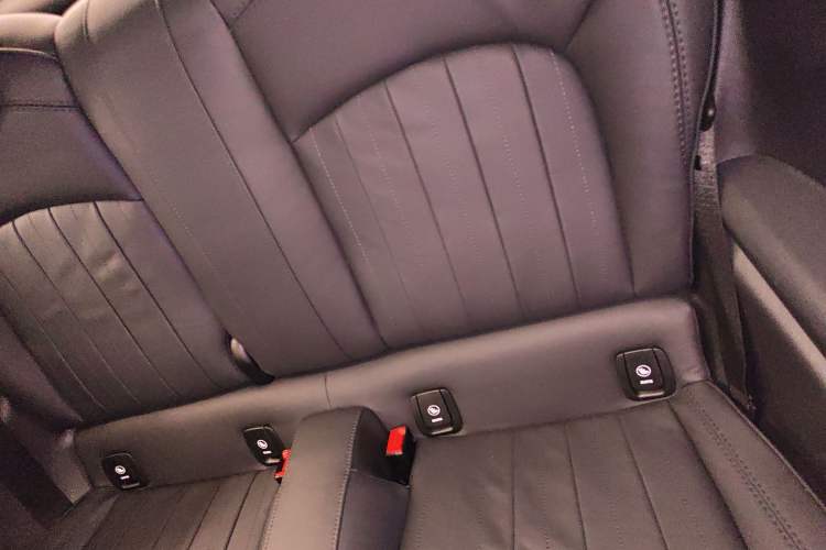 Used MINI JCW 2022 2.0T JOHN COOPER WORKS ALL-IN Left Rear Seat