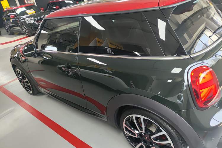 Used MINI JCW 2022 2.0T JOHN COOPER WORKS ALL-IN Left Side