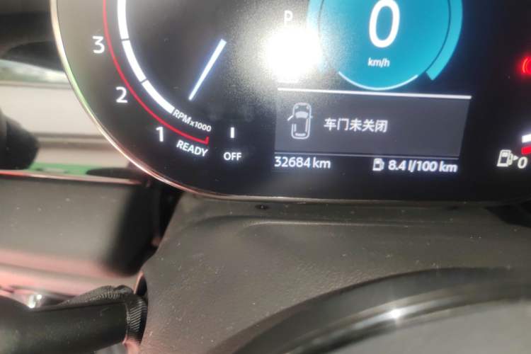 Used MINI JCW 2022 2.0T JOHN COOPER WORKS ALL-IN Odometer Close Up