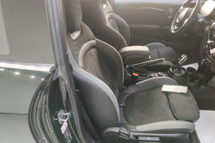 Used MINI JCW 2022 2.0T JOHN COOPER WORKS ALL-IN Right Front Seat