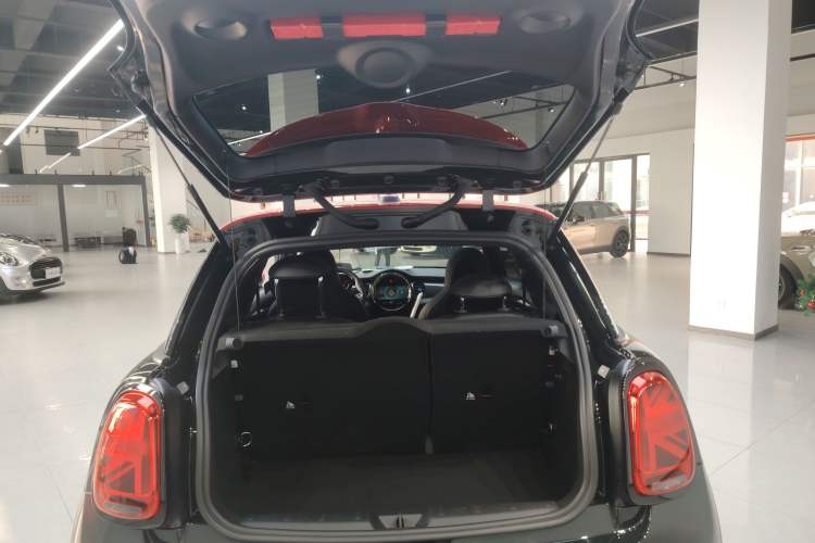 Used MINI JCW 2022 2.0T JOHN COOPER WORKS ALL-IN Trunk