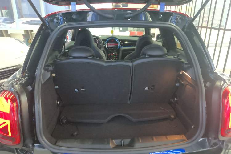 Used MINI JCW 2022 2.0T JOHN COOPER WORKS ALL-IN Trunk