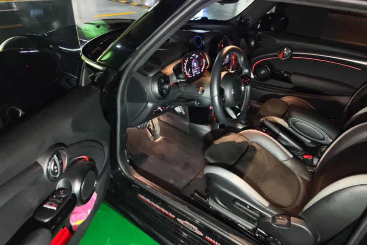 Used MINI JCW 2022 2.0T JOHN COOPER WORKS ALL-IN Driver Seat