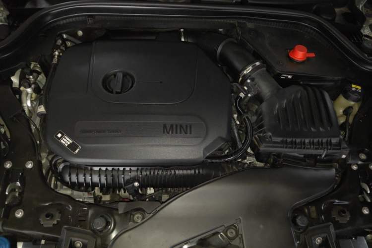 Used MINI JCW 2022 Refresh 2.0T JOHN COOPER WORKS ALL-IN Engine Bay
