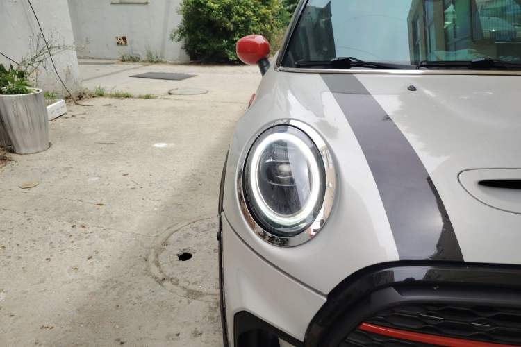 Used MINI JCW 2022 2.0T JOHN COOPER WORKS ALL-IN Right Front Headlight