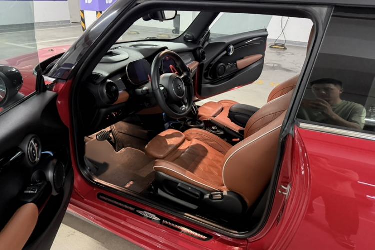 Used MINI JCW 2022 2.0T JOHN COOPER WORKS ALL-IN Interior 3