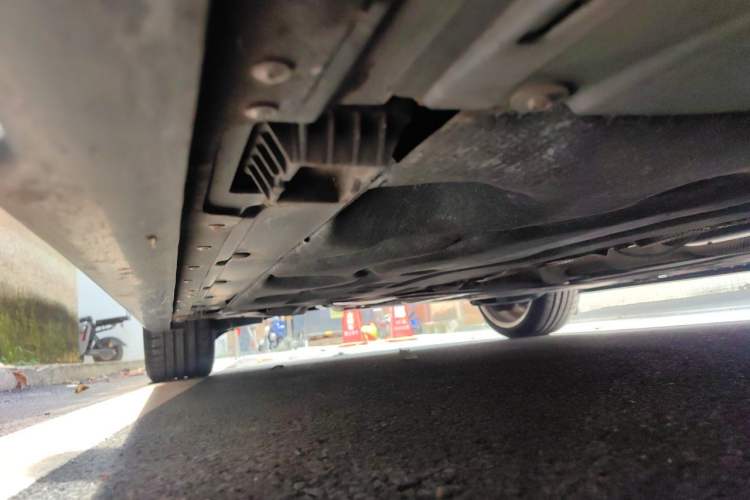 Used MINI JCW 2022 2.0T JOHN COOPER WORKS ALL-IN Chassis Front Right