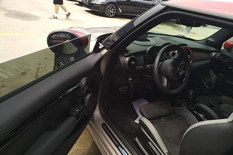 Used MINI JCW 2022 2.0T JOHN COOPER WORKS ALL-IN Driver Seat