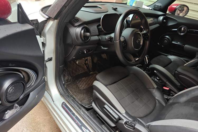 Used MINI JCW 2022 2.0T JOHN COOPER WORKS ALL-IN Driver Seat