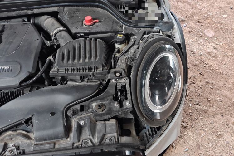 Used MINI JCW 2022 2.0T JOHN COOPER WORKS ALL-IN Engine Bay Left
