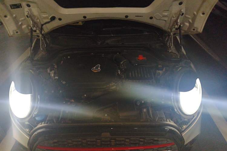 Used MINI JCW 2022 2.0T JOHN COOPER WORKS ALL-IN Engine Bay