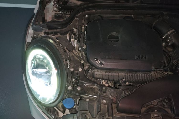 Used MINI JCW 2022 2.0T JOHN COOPER WORKS ALL-IN Engine Bay Right
