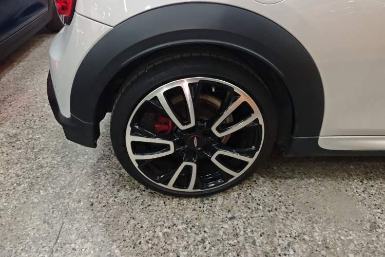 Used MINI JCW 2022 2.0T JOHN COOPER WORKS ALL-IN Exterior 8