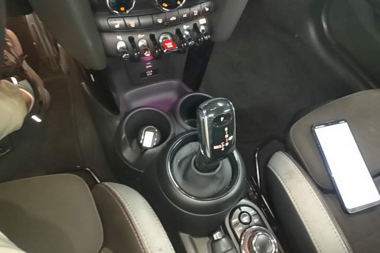 Used MINI JCW 2022 2.0T JOHN COOPER WORKS ALL-IN Gear Lever