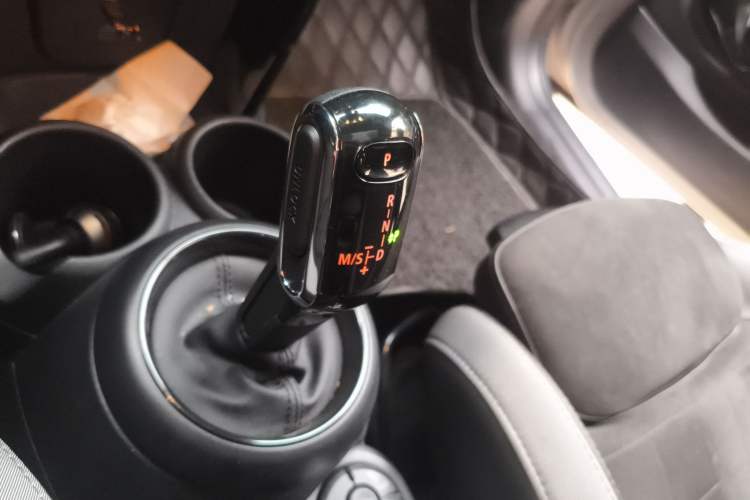 Used MINI JCW 2022 2.0T JOHN COOPER WORKS ALL-IN Gear Lever