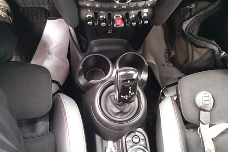 Used MINI JCW 2022 2.0T JOHN COOPER WORKS ALL-IN Gear Lever