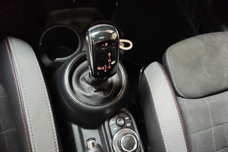 Used MINI JCW 2022 2.0T JOHN COOPER WORKS ALL-IN Gear Lever