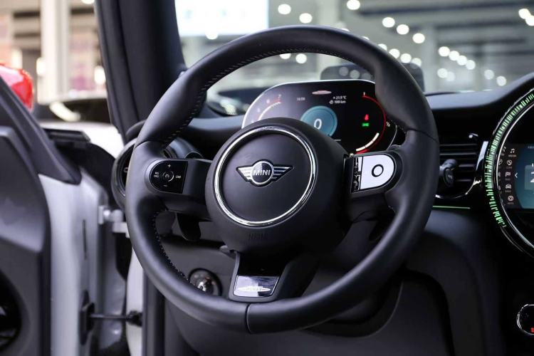 Used MINI JCW 2022 2.0T JOHN COOPER WORKS ALL-IN Interior 3
