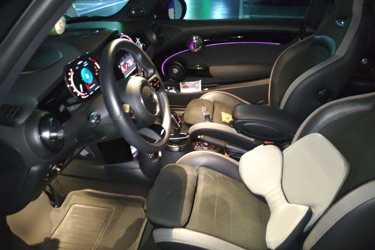 Used MINI JCW 2022 2.0T JOHN COOPER WORKS ALL-IN Left Front Seat