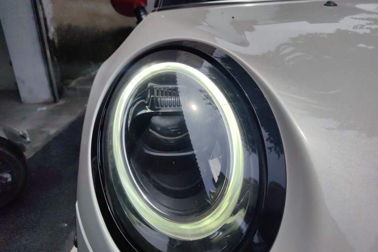 Used MINI JCW 2022 2.0T JOHN COOPER WORKS ALL-IN Right Front Headlight