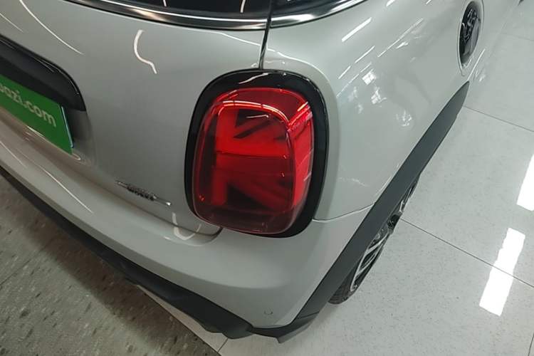 Used MINI JCW 2022 2.0T JOHN COOPER WORKS ALL-IN Right Rear Taillight