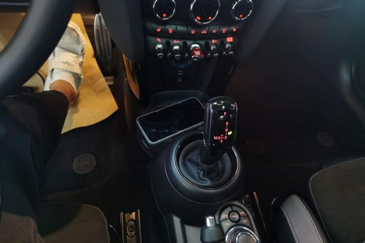 Used MINI JCW 2022 2.0T JOHN COOPER WORKS ALL-IN Gear Lever