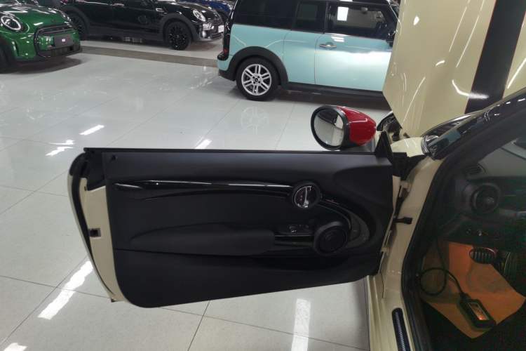 Used MINI JCW 2022 2.0T JOHN COOPER WORKS ALL-IN Interior 7