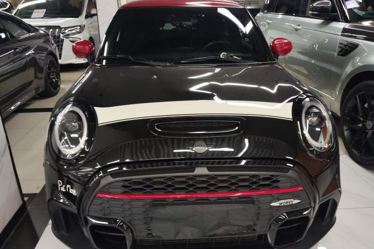 Used MINI JCW 2023 2.0T JOHN COOPER WORKS Pat Moss Commemorative Edition Exterior 1