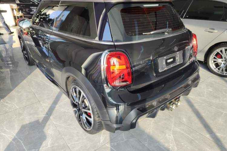 Used MINI JCW 2023 Facelift 2.0T JOHN COOPER WORKS ALL-IN Exterior 3