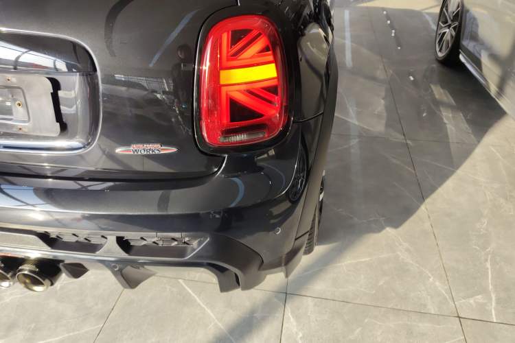 Used MINI JCW 2023 Facelift 2.0T JOHN COOPER WORKS ALL-IN Exterior 6